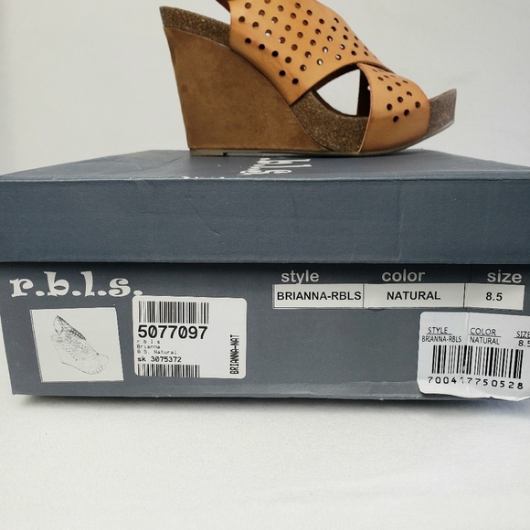 r.b.l.s. Brianna Sandals sz 8.5 - Picture 7 of 7